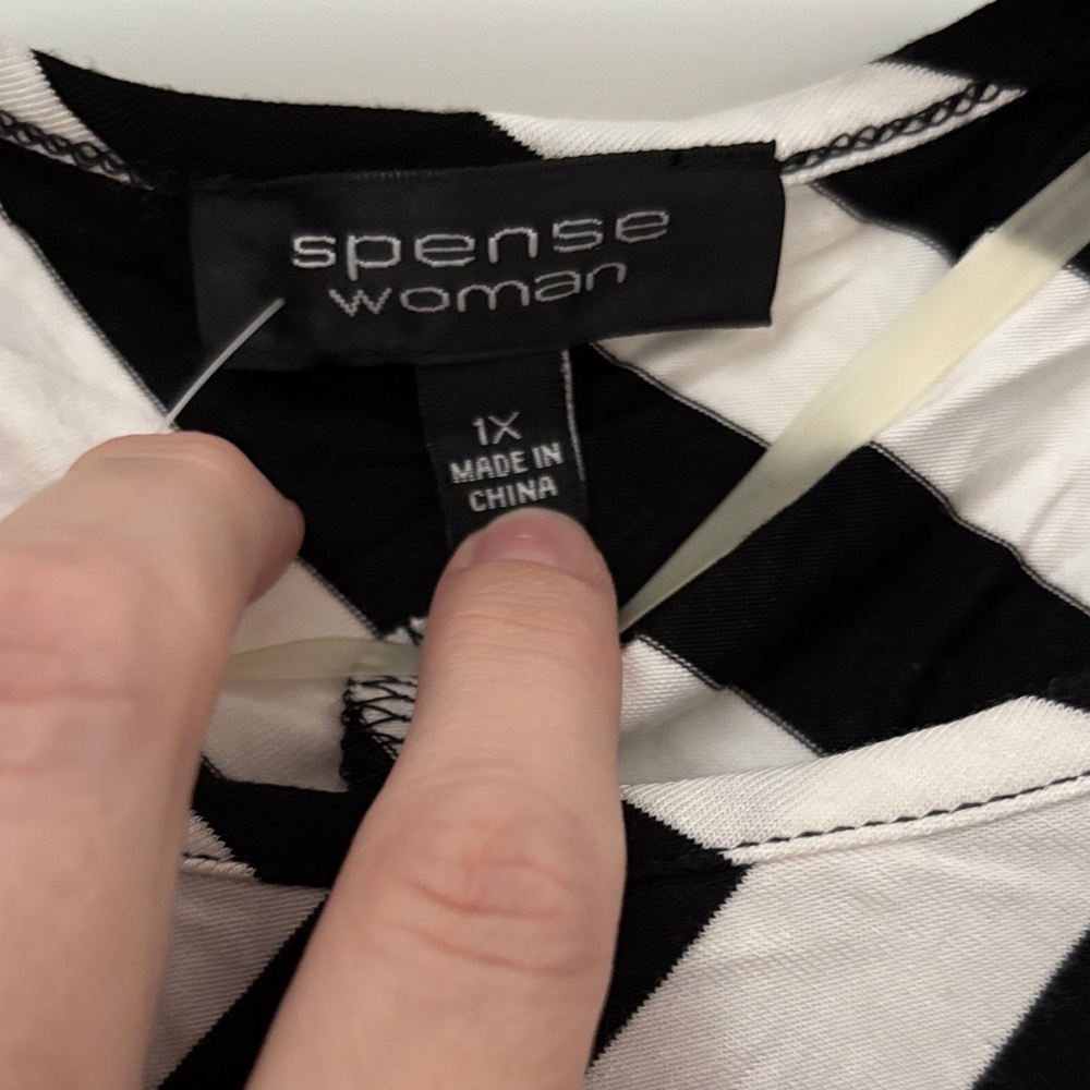 Spense Diagonal Striped Short Sleeve Top - Picture 2 of 2